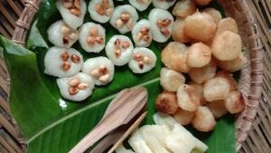 Bánh củ mì